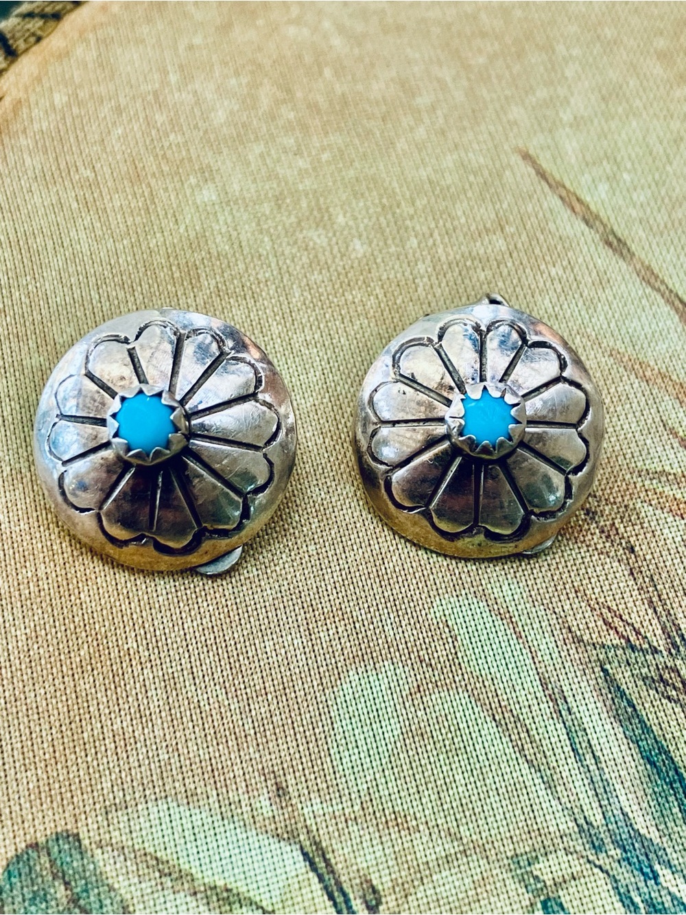 Vintage Native American Zuni Sterling Silver Concho Turquoise Clip On Earrings